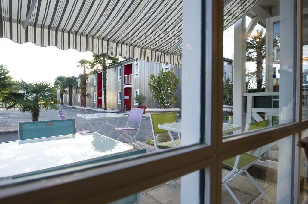 Fasthotel Pau Lescar Exterior foto