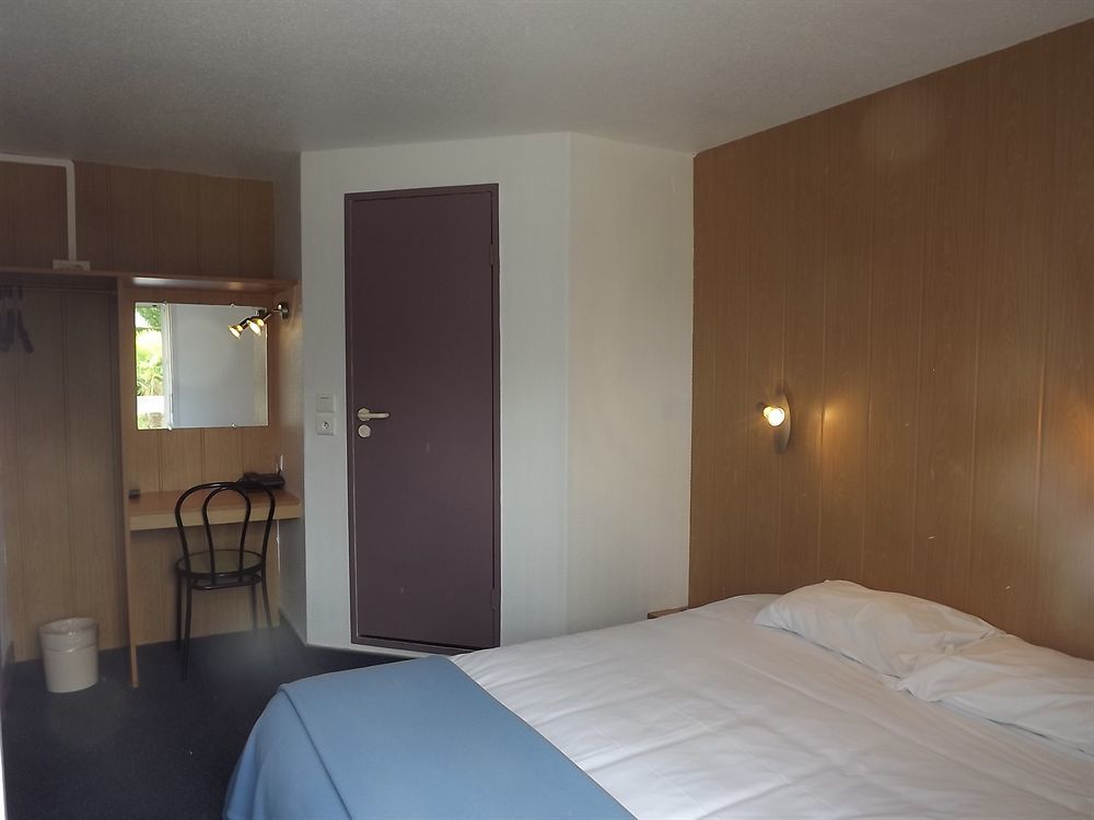 Fasthotel Pau Lescar Exterior foto