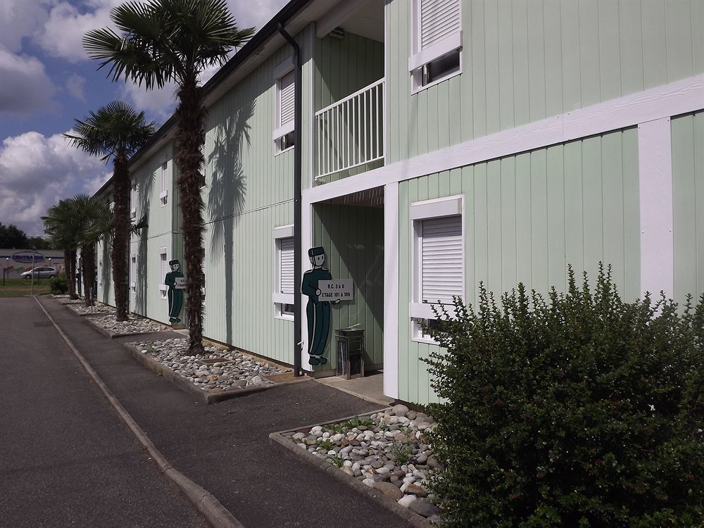 Fasthotel Pau Lescar Exterior foto