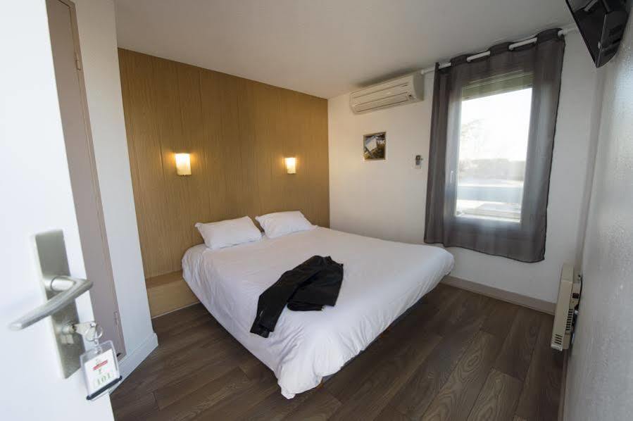 Fasthotel Pau Lescar Exterior foto